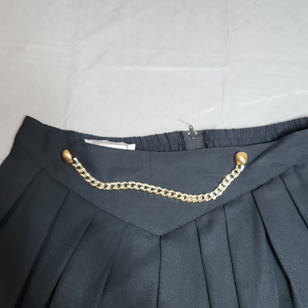 Zacks Skirt - Picture 5 of 13